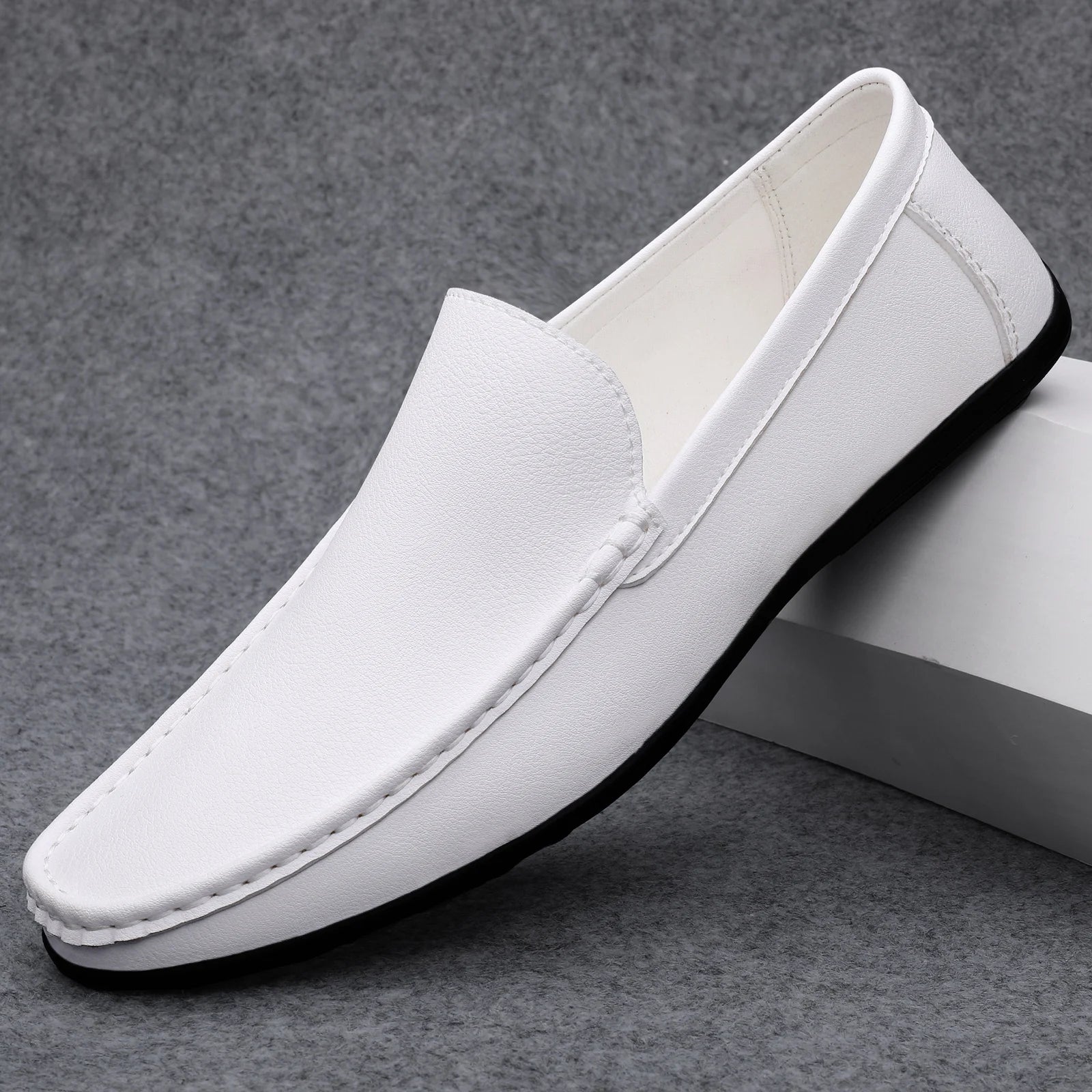 Summer Men Loafers Wedding Dress White Driving Moccasins Footwear Man Casual Shoes Leather Slip On Super Lightweight Male Shoes