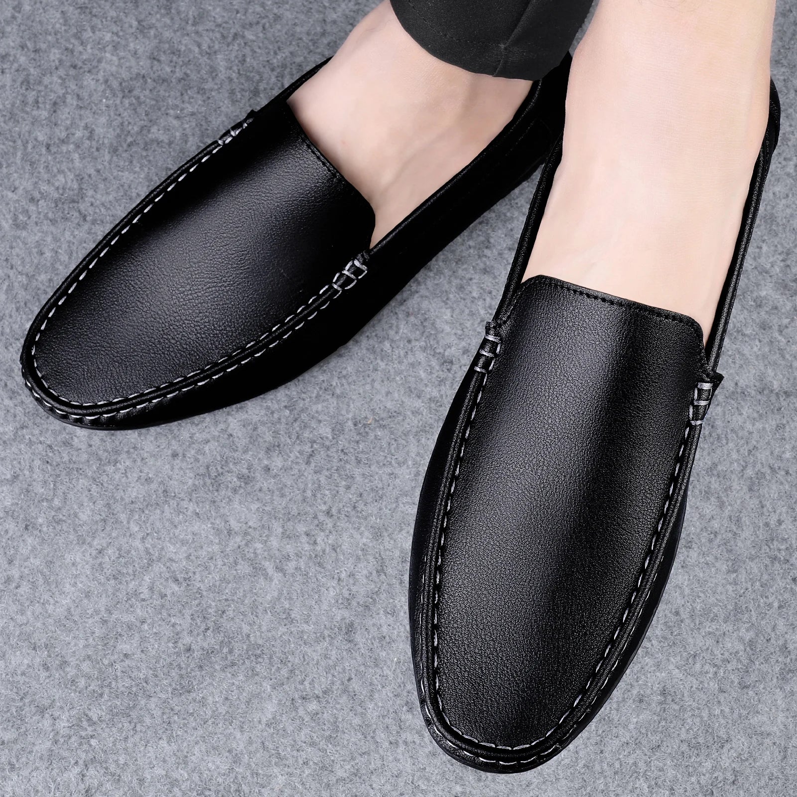 Summer Men Loafers Wedding Dress White Driving Moccasins Footwear Man Casual Shoes Leather Slip On Super Lightweight Male Shoes
